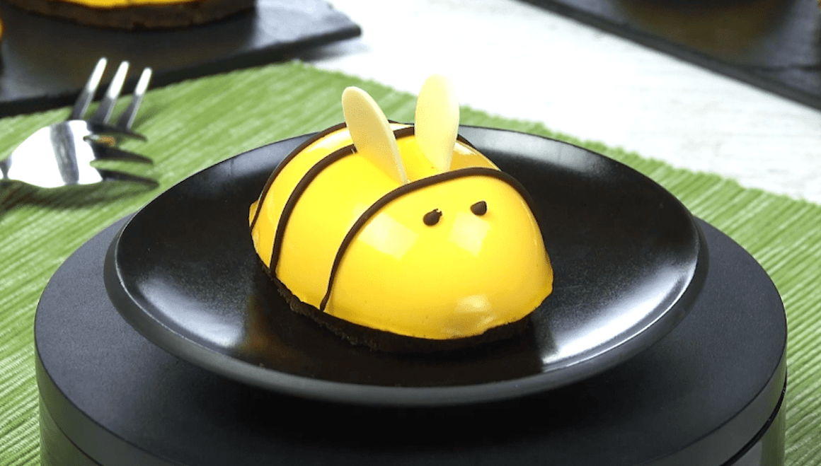 Chocolate Cheesecake Bumblebees Chocolate Cheesecake Bumblebees