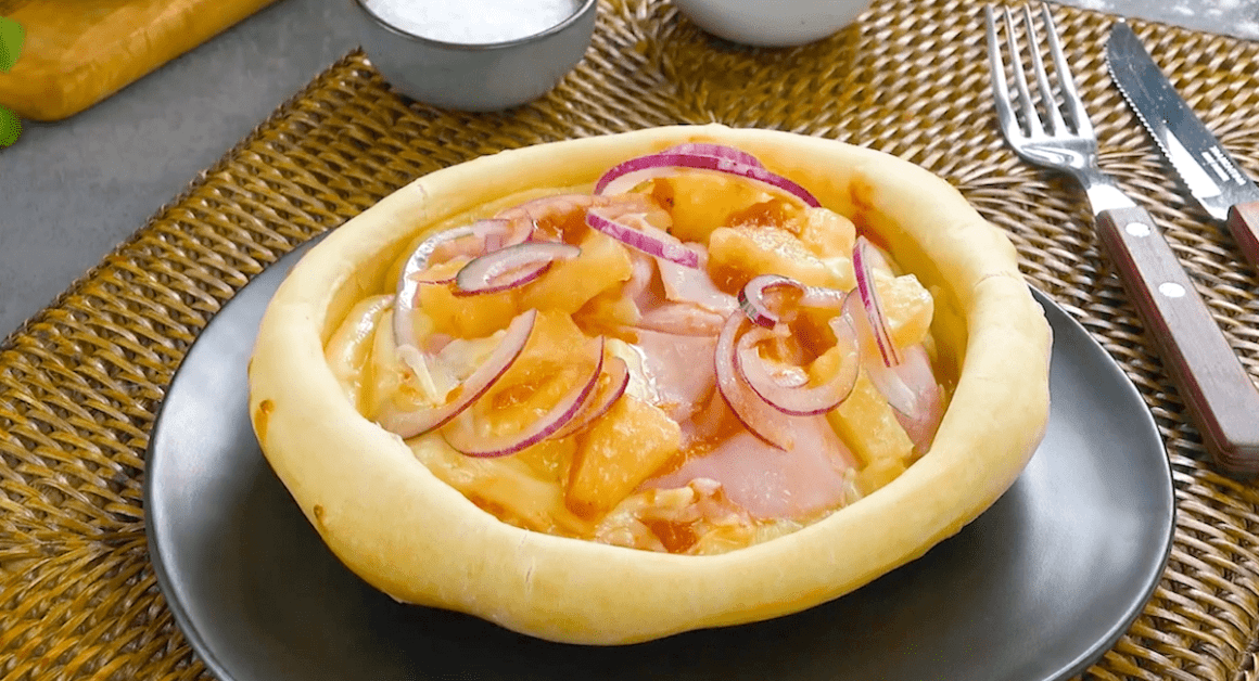 Hawaiian Pizza Pot Pie Hawaiian Pizza Pot Pie