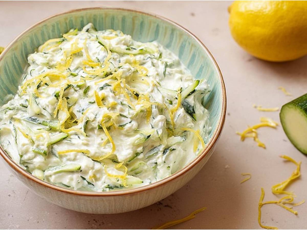 Zucchini Tzatziki: The Perfect Dip for Your Next BBQ